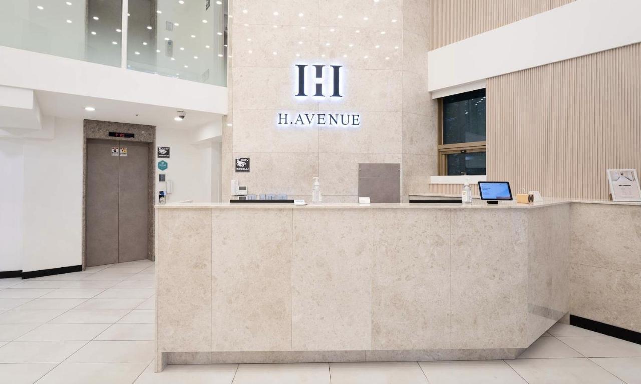 H Avenue Hotel Idae Shinchon Seoul Exterior photo