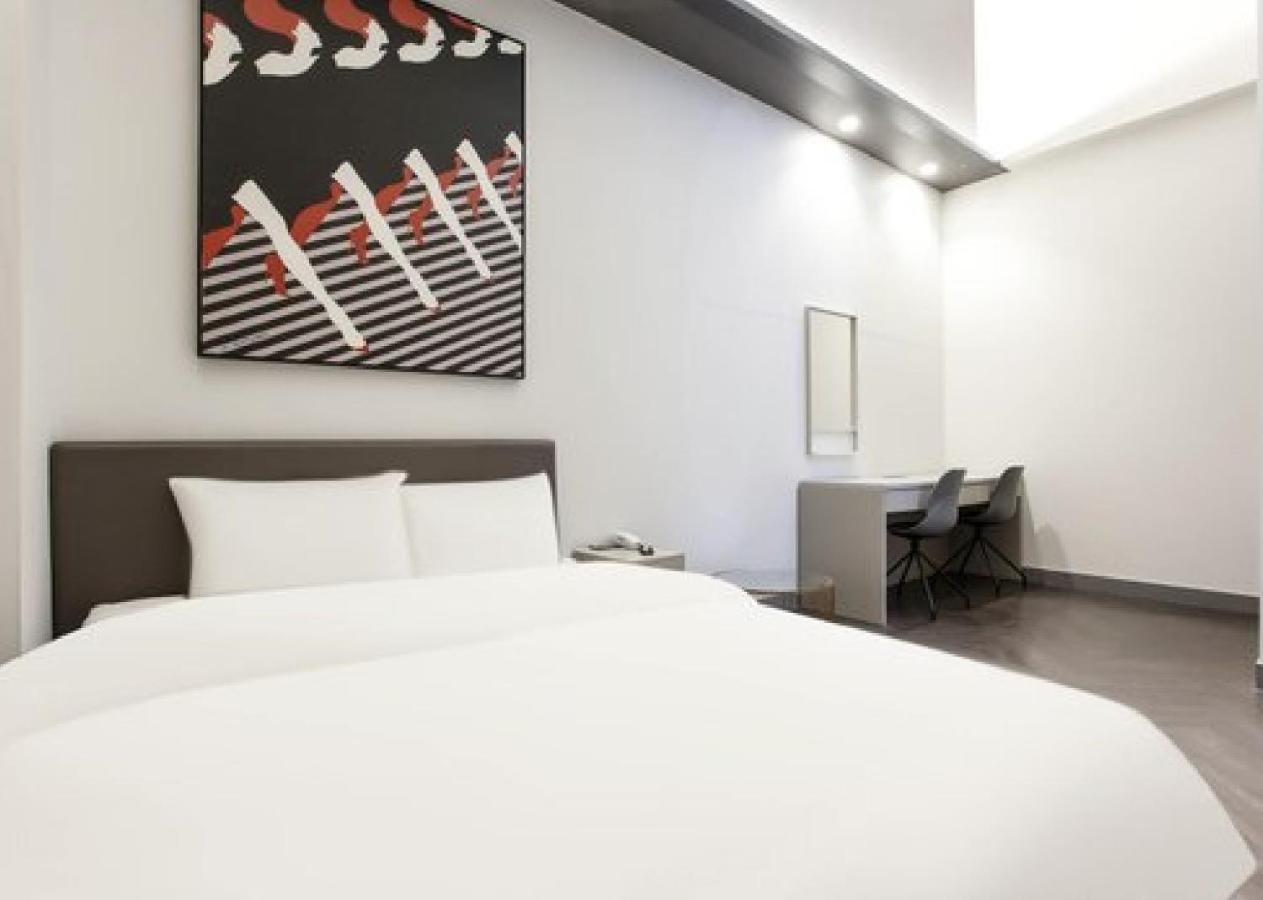 H Avenue Hotel Idae Shinchon Seoul Exterior photo
