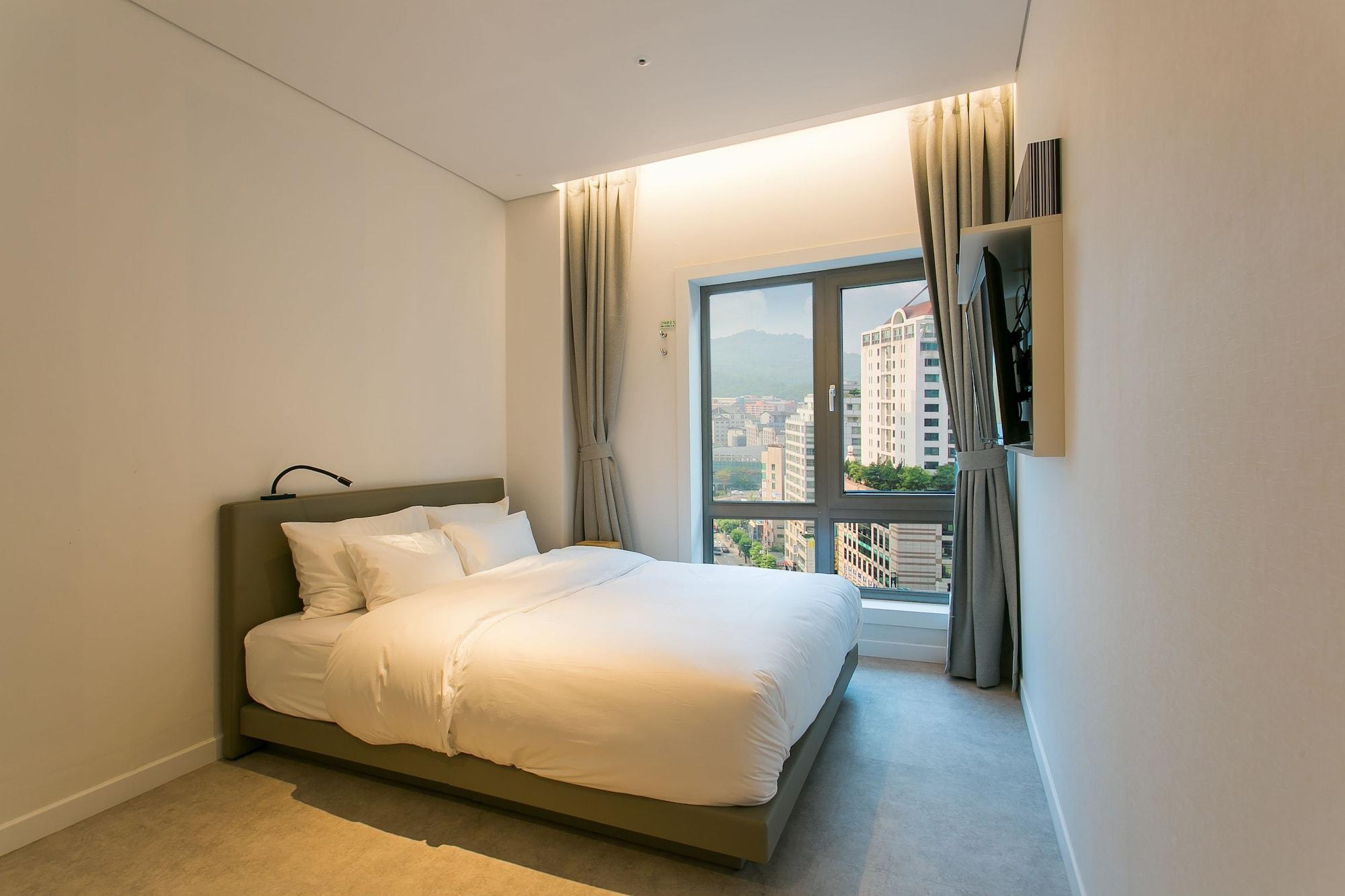 H Avenue Hotel Idae Shinchon Seoul Exterior photo