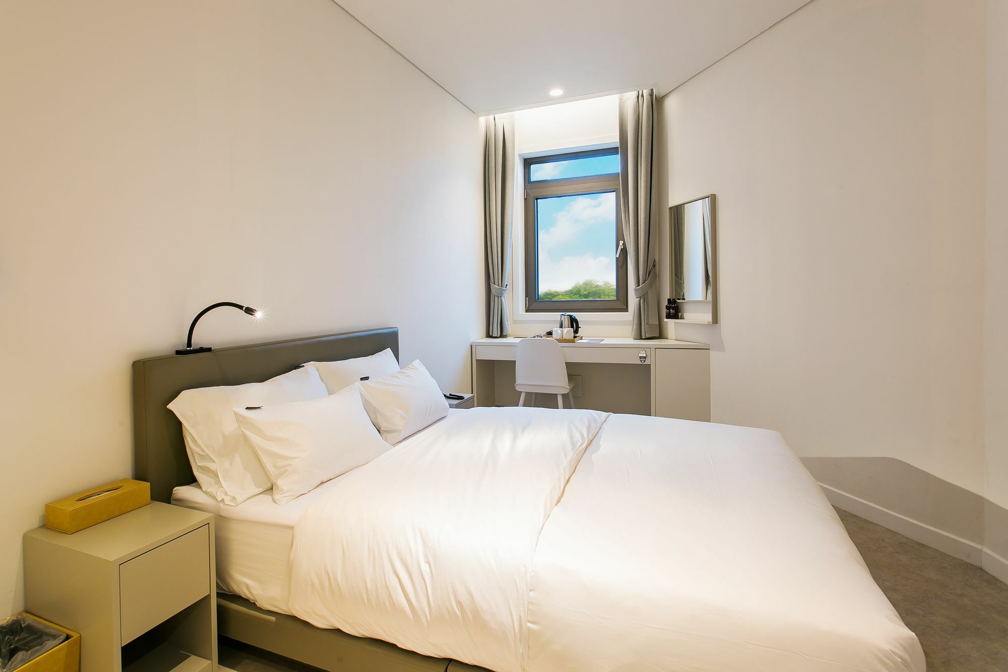 H Avenue Hotel Idae Shinchon Seoul Exterior photo